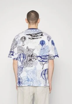 Emporio Armani Camiseta Estampada - Camel 10 Emporio Armani Camiseta Estampada - Camel -Boss Ventas 004490bd467447b1a28ddedc70c9eca2