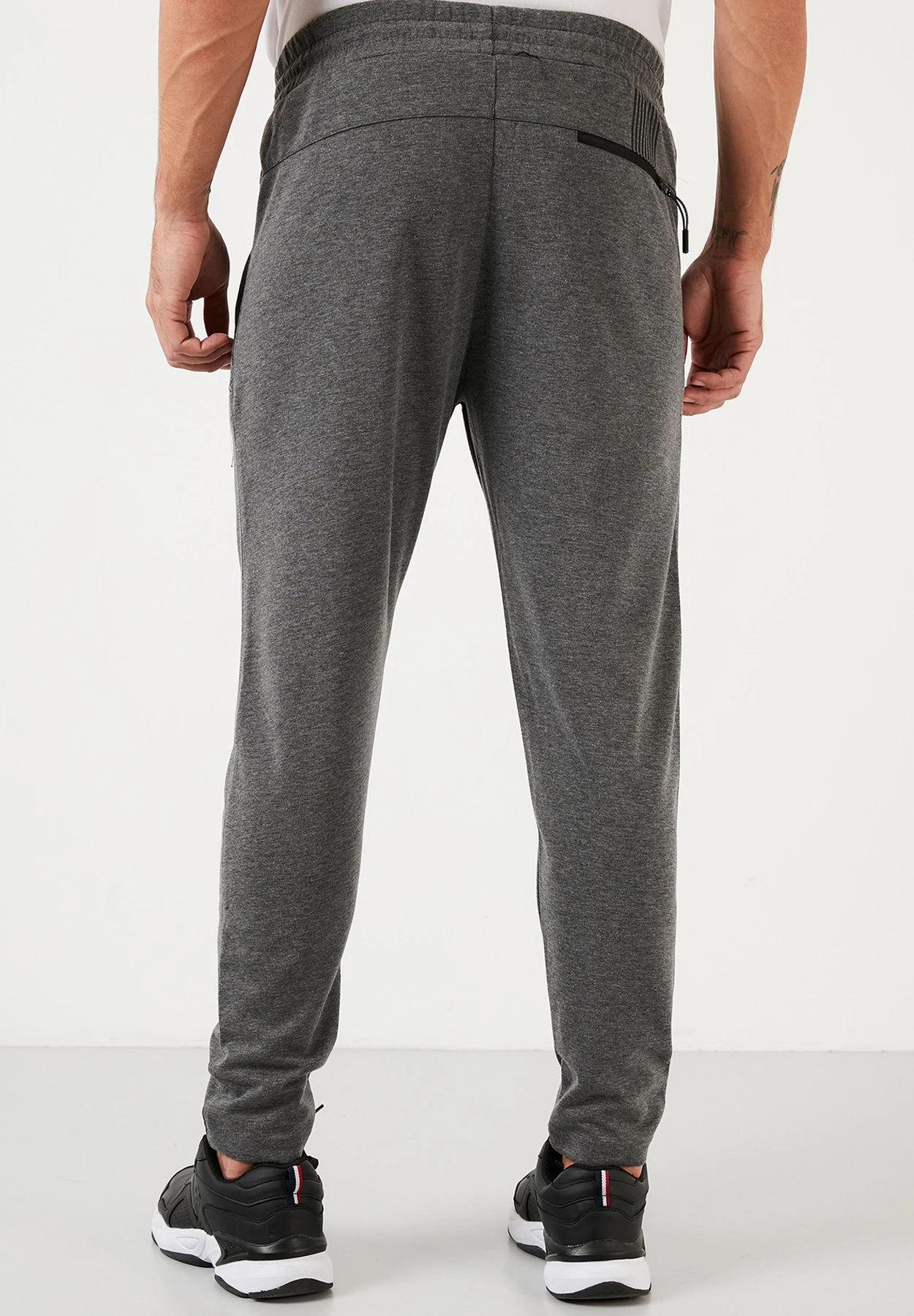 Pantalones Deportivos - Anthracite 4 Pantalones Deportivos - Anthracite - Imagen 2