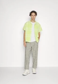 Obey Clothing Bennie - Camisa - Celery Juice Multi -Boss Ventas 1bc8a2c0b643453d9a66763c095e9e5c