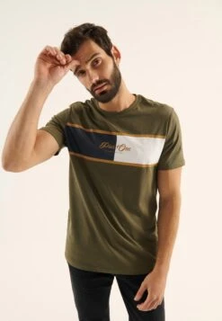 Pier One Camiseta Estampada - Olive 13 Pier One Camiseta Estampada - Olive -Boss Ventas 278a926a56ad48acac192ff4bf9a75a3