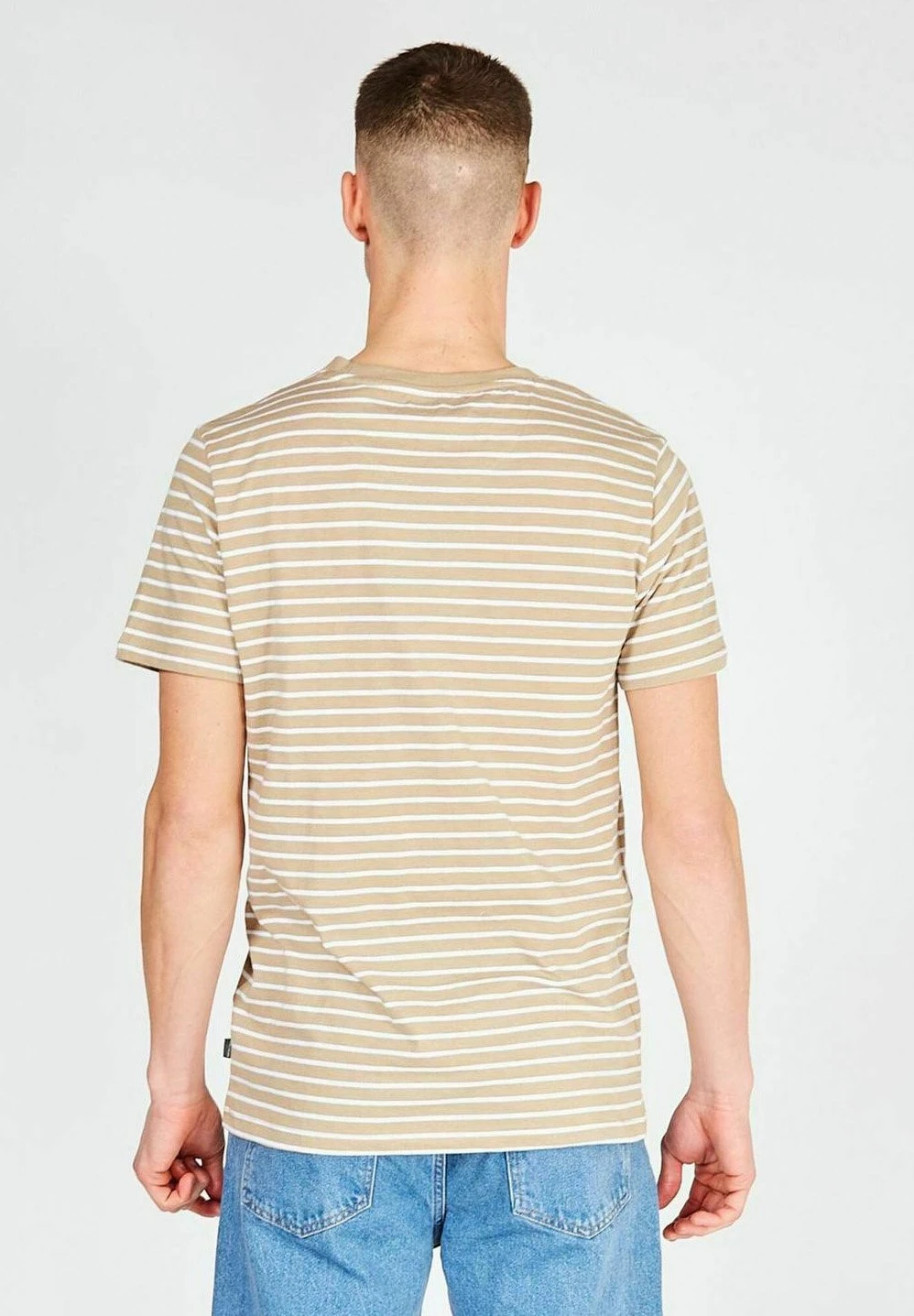 Kronstadt Timmi Organic Recycled Striped - Camiseta Estampada - Sand 5 Kronstadt Timmi Organic Recycled Striped - Camiseta Estampada - Sand - Imagen 3