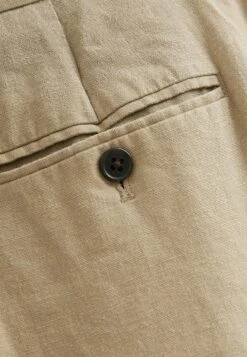 Next Pleated Front Tapered - Pantalones Chinos - Stone Natural -Boss Ventas 384a669e91b346e2824aeff397821572