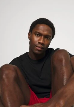 Pier One 3 Pack - Pantalón De Pijama - Black/Mottled Dark Grey/Red 16 Pier One 3 Pack - Pantalón De Pijama - Black/Mottled Dark Grey/Red -Boss Ventas 4f57fa2361ff43dba0b55c4847802e72