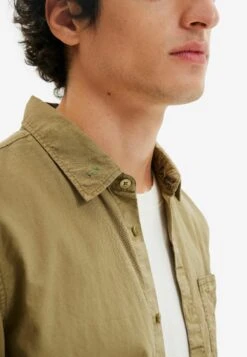 Desigual Long-Sleeve Embroidered - Camisa - Green -Boss Ventas 65f9471ca26a40d0bb9ba76073260410