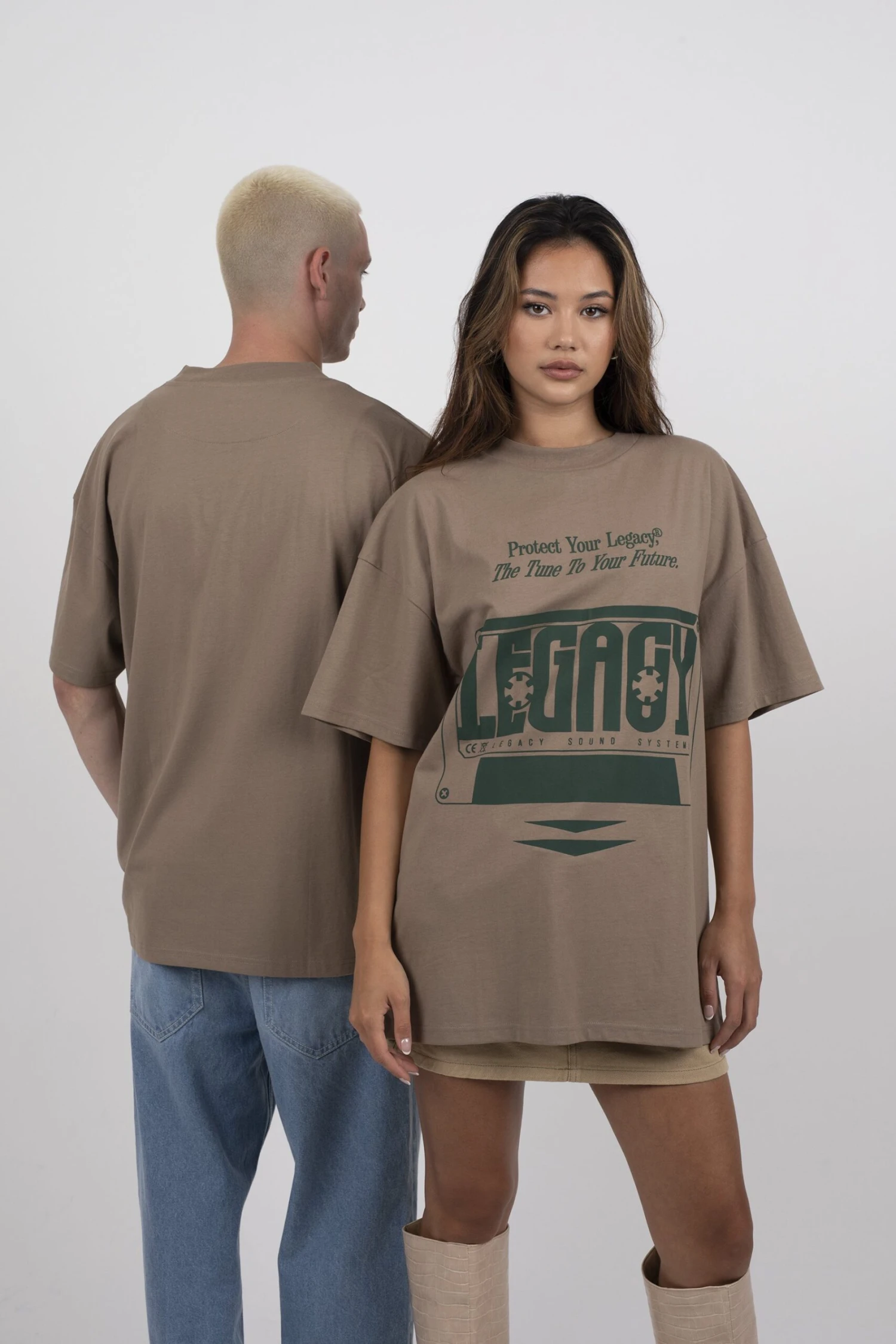 Unisex - Camiseta Estampada - Desert Taupe 5 Unisex - Camiseta Estampada - Desert Taupe - Imagen 3