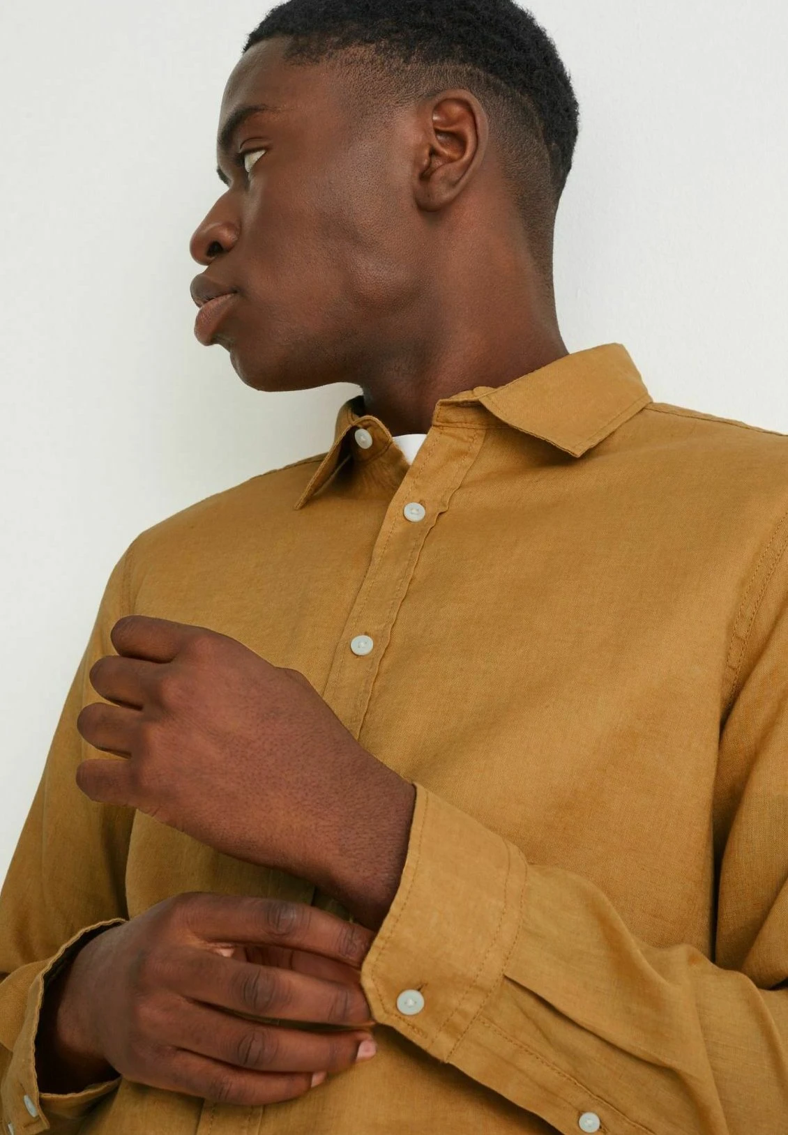 Camisa - Mustard Yellow 5 Camisa - Mustard Yellow - Imagen 3