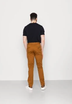 Scotch & Soda Stuart Classic Regular Fit - Pantalones Chinos - Walnut -Boss Ventas 88d05e05b5254f22946aaaaf8a3cf8fb