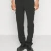 Les Deux Como Suit Pants - Pantalones Cargo - Black