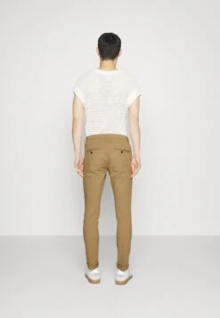 Dondup Gaubert - Pantalones Chinos - Terra -Boss Ventas a24c6d502cf240d6b4613e18f6e524b3