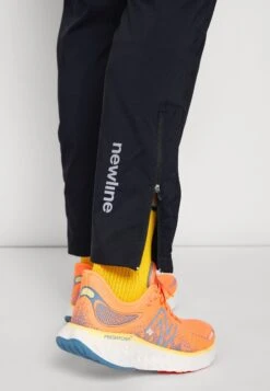 Newline Core - Pantalones Deportivos - Black -Boss Ventas ac4e4b08e8ad4de4a097890b3915600e