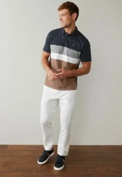 Next Chest Block Standard - Polo - Natural -Boss Ventas acbe45b80a8b4a039d0e3508084f9cf9