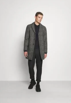 Selected Homme Slhparis- Polo - Black 8 Selected Homme Slhparis- Polo - Black -Boss Ventas c15b7fe9a1cb495ca73e36658f1e520d