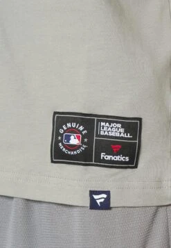 Fanatics Mlb New York YankeesFundamentals Cut And Sew Panel Tee - Equipación De Clubes - Stone Gray/Athletic Navy/White -Boss Ventas c2c20d1302dc49a081554bbd0e7af5bc