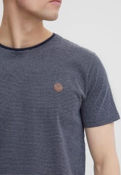 Indicode Jeans Idlupko - Camiseta Estampada - Dark Navy -Boss Ventas ca207f255f434f338c9d58a2d59440d6