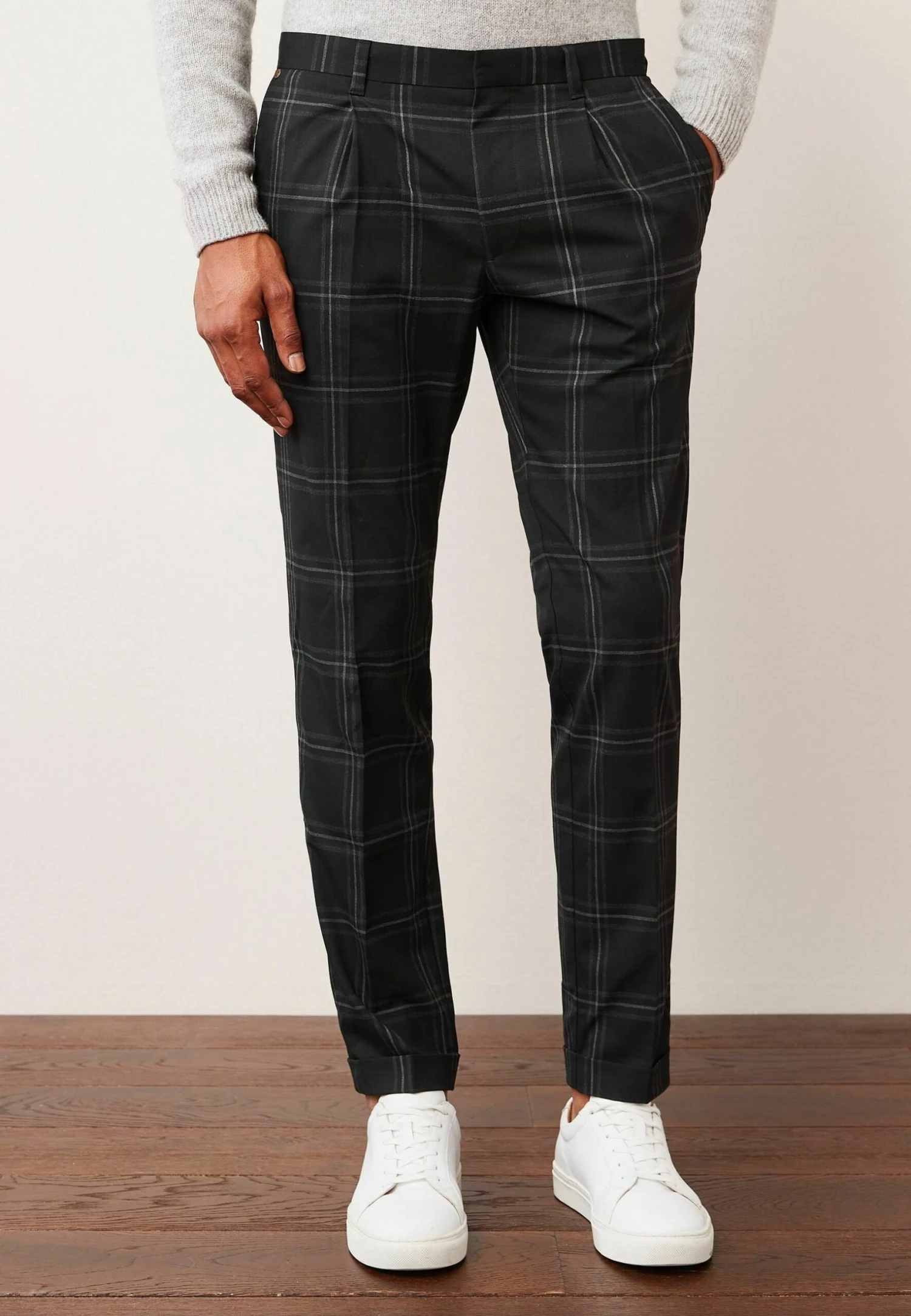 Next Trimmed Check - Pantalones Chinos - Black 4 Next Trimmed Check - Pantalones Chinos - Black - Imagen 2