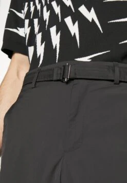 Neil Barrett Pleat Trousers - Pantalones - Black -Boss Ventas d6e8703d3be641bf9f690d2299fd9608