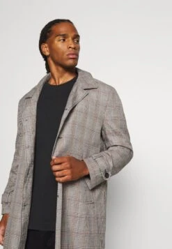 WEEKDAY Standard - Camiseta Básica - Black -Boss Ventas e2d8c86e41074372b8cf560822f64b35