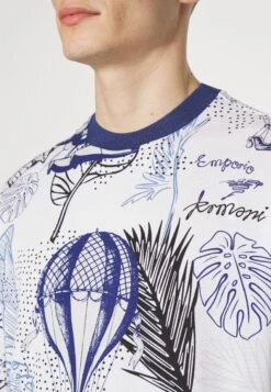 Emporio Armani Camiseta Estampada - Camel 13 Emporio Armani Camiseta Estampada - Camel -Boss Ventas e3be58e5e6994d9ba3baf12df951f5a9