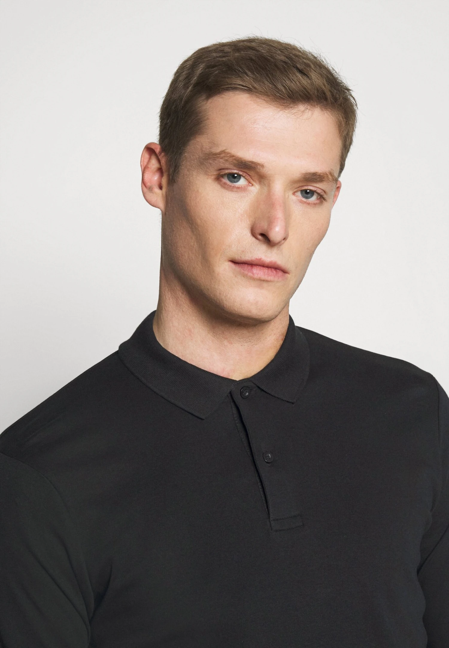 Selected Homme Slhparis- Polo - Black 7 Selected Homme Slhparis- Polo - Black - Imagen 5