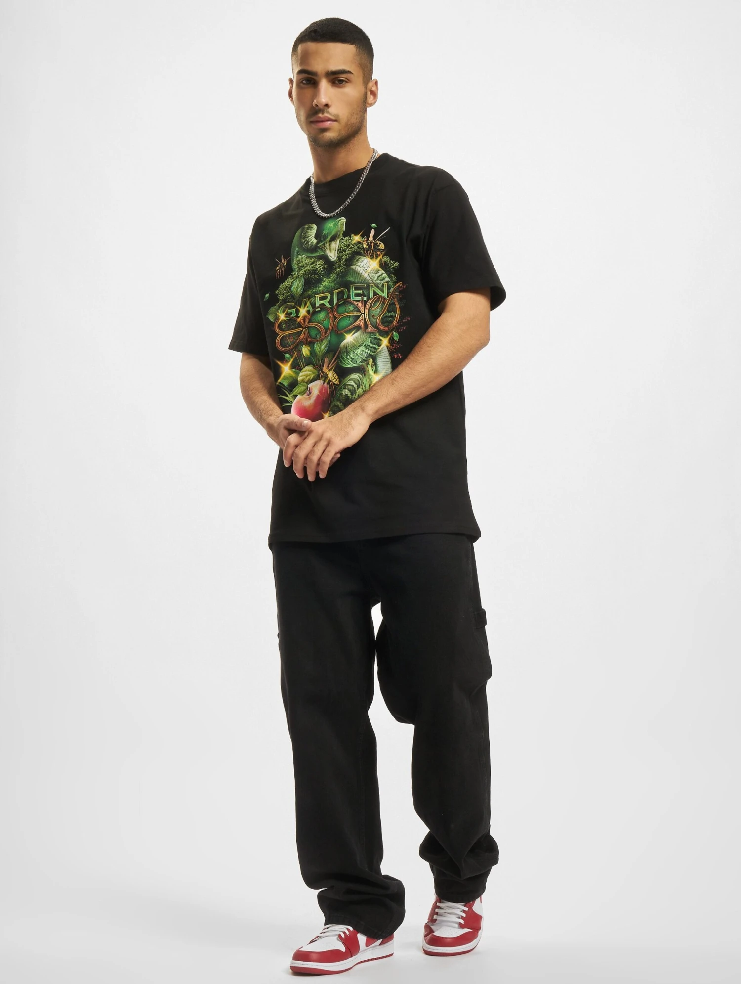 Garden Of Eden- Camiseta Estampada - Black 4 Garden Of Eden- Camiseta Estampada - Black - Imagen 2